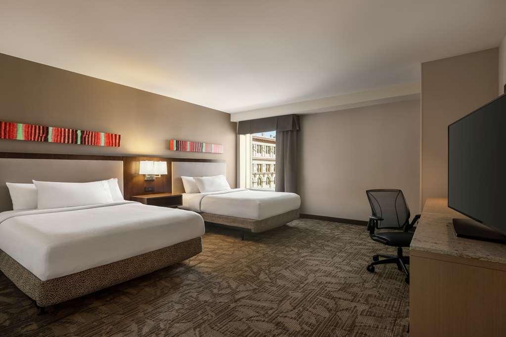Hilton Garden Inn San Antonio Downtown Riverwalk חדר תמונה